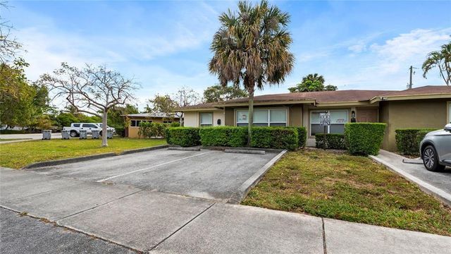 330 Avondale Drive, Pompano Beach, FL 33060