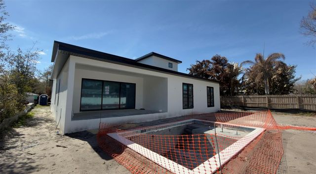 2103 GALE STREET, Orlando, FL 32803