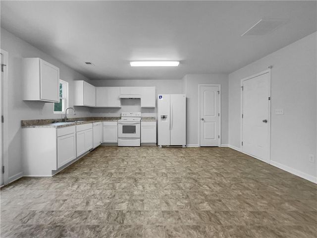 325 Freeman Circle, Villa Rica, GA 30180