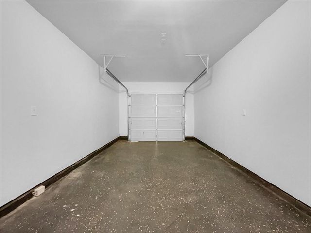 325 Freeman Circle, Villa Rica, GA 30180