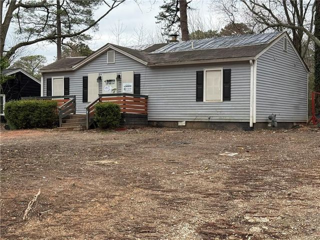 4191 Hanes Drive, Decatur, GA 30035