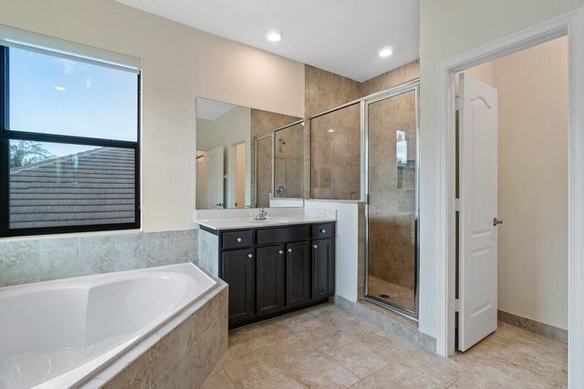 5643 Sandbirch Way, Lake Worth, FL 33463