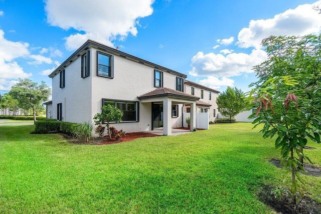 5643 Sandbirch Way, Lake Worth, FL 33463