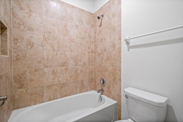 5643 Sandbirch Way, Lake Worth, FL 33463