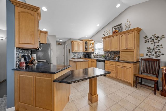 2970 Roseberry Court, Marion, IA 52302