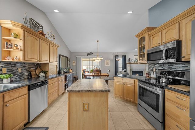 2970 Roseberry Court, Marion, IA 52302