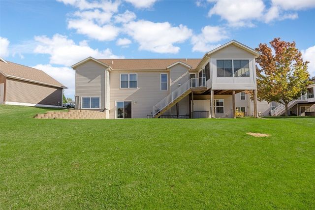2970 Roseberry Court, Marion, IA 52302