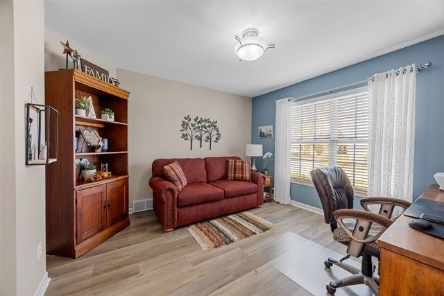 2970 Roseberry Court, Marion, IA 52302