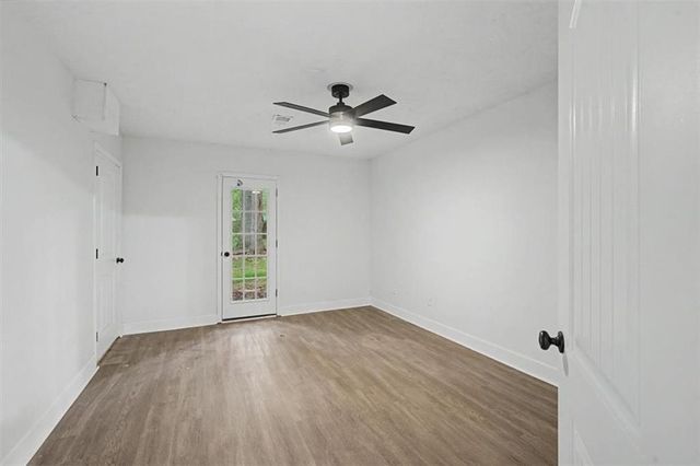 609 Woodknoll Court, Jonesboro, GA 30238