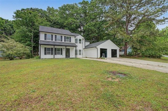 609 Woodknoll Court, Jonesboro, GA 30238