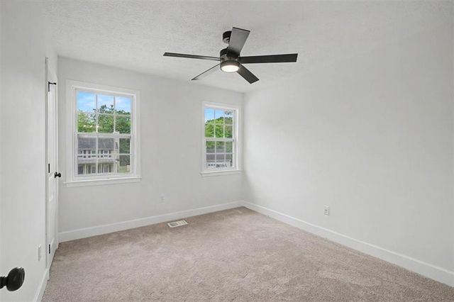 609 Woodknoll Court, Jonesboro, GA 30238