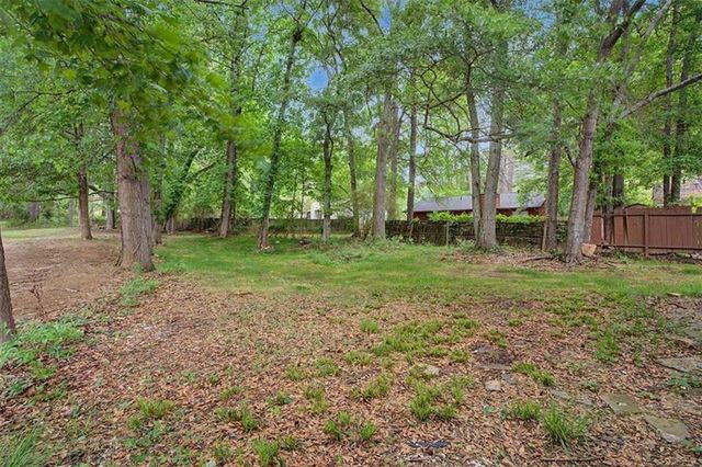609 Woodknoll Court, Jonesboro, GA 30238