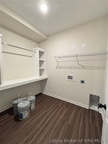 7204 Stirling Drive 551, Charlestown, IN 47111