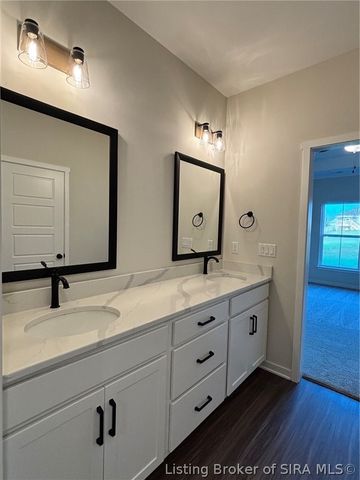7204 Stirling Drive 551, Charlestown, IN 47111