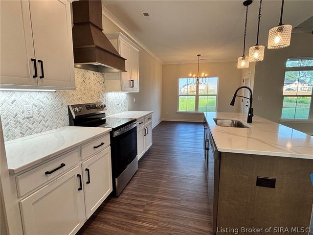 7204 Stirling Drive 551, Charlestown, IN 47111