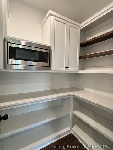 7204 Stirling Drive 551, Charlestown, IN 47111