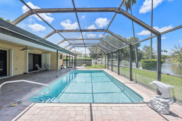 8719 NW 1ST Street, Coral Springs, FL 33071