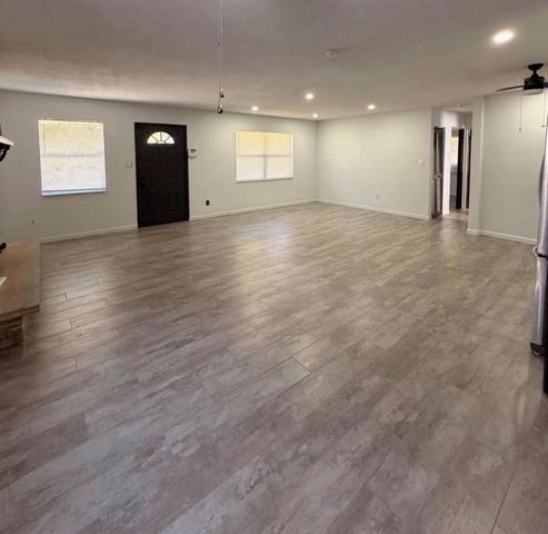 1905 ROSLYN AVENUE, Bradenton, FL 34207