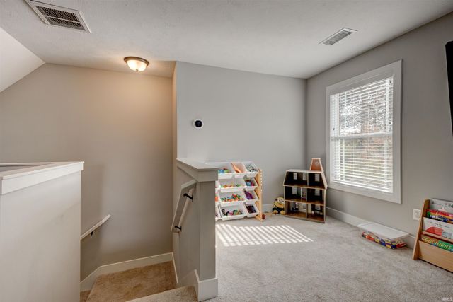 700 St Phillips Road, Evansville, IN 47712