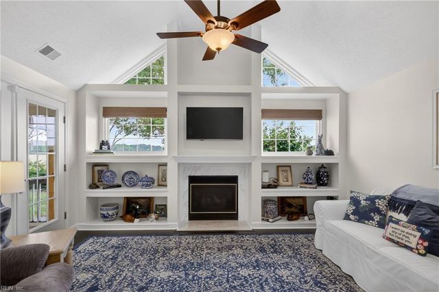 3281 Fayette DR, Virginia Beach, VA 23456