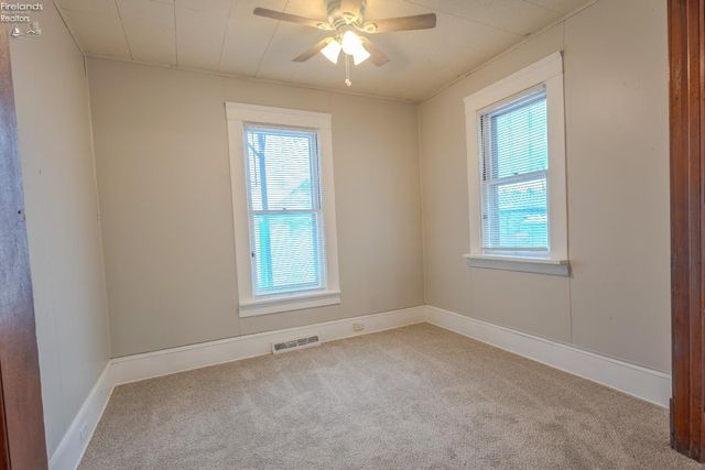 W 1225 Osborne Street, Sandusky, OH 44870