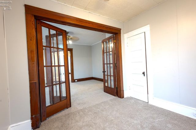 W 1225 Osborne Street, Sandusky, OH 44870