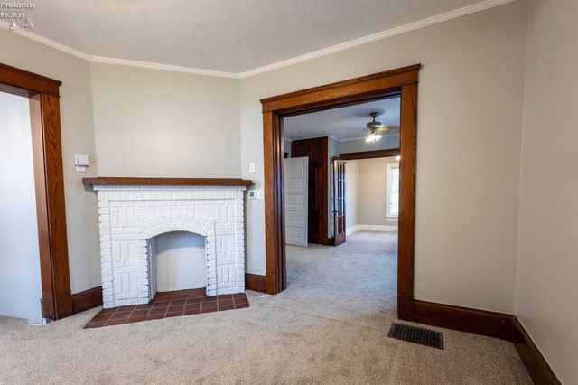 W 1225 Osborne Street, Sandusky, OH 44870