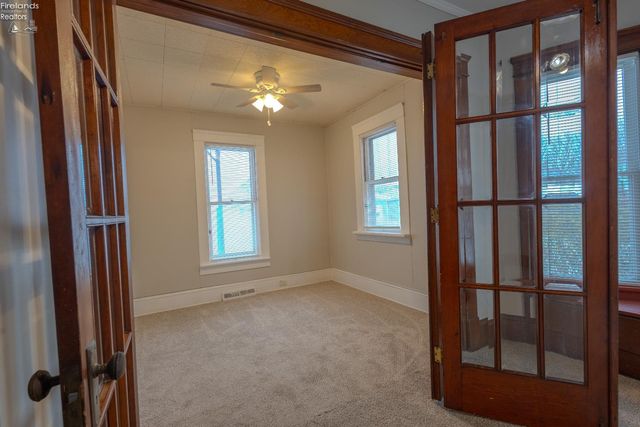 W 1225 Osborne Street, Sandusky, OH 44870