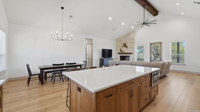 1130 Church, Seguin, TX 78155