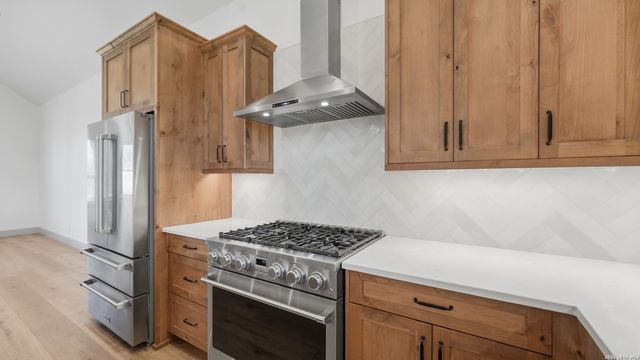 1130 Church, Seguin, TX 78155