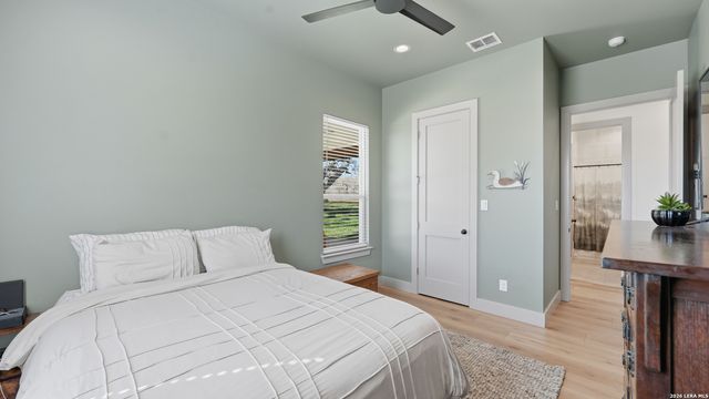 1130 Church, Seguin, TX 78155