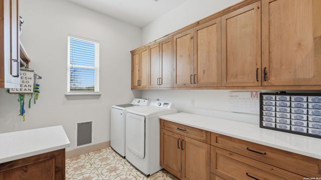 1130 Church, Seguin, TX 78155