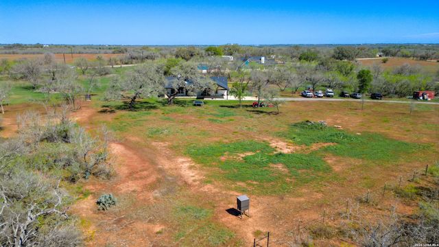 1130 Church, Seguin, TX 78155