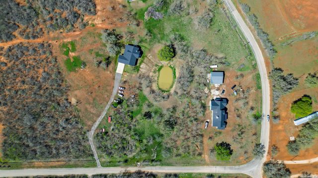 1130 Church, Seguin, TX 78155