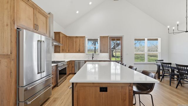 1130 Church, Seguin, TX 78155