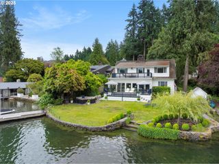 1667 LAKE FRONT Rd, Lake Oswego, OR 97034