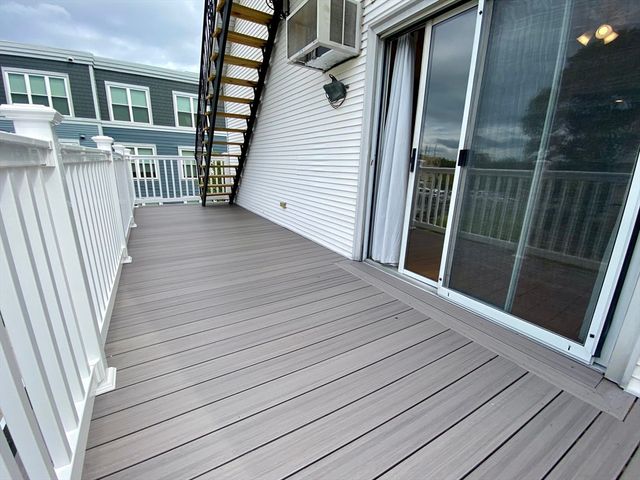 21 Heldun St 2, Boston, MA 02132