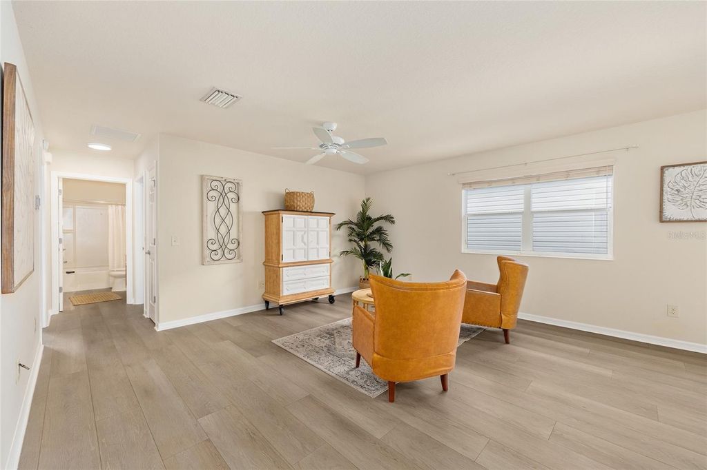 Image 11 of property listing at 3404 CARRABELLE COURT, The Villages, FL 32163