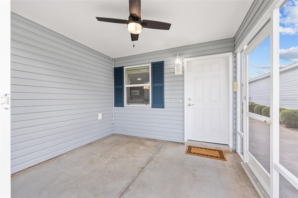 Image 4 of property listing at 3404 CARRABELLE COURT, The Villages, FL 32163