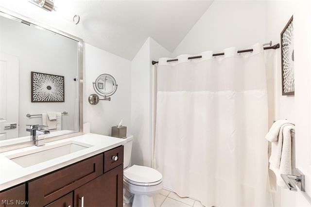 279 Tinkers Trail, Aurora, OH 44202