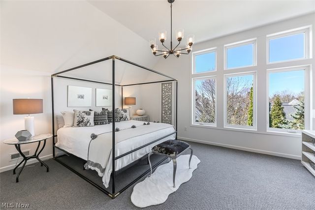 279 Tinkers Trail, Aurora, OH 44202