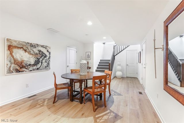 279 Tinkers Trail, Aurora, OH 44202