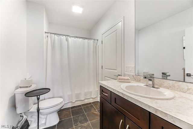 279 Tinkers Trail, Aurora, OH 44202