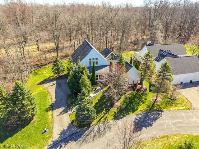 279 Tinkers Trail, Aurora, OH 44202