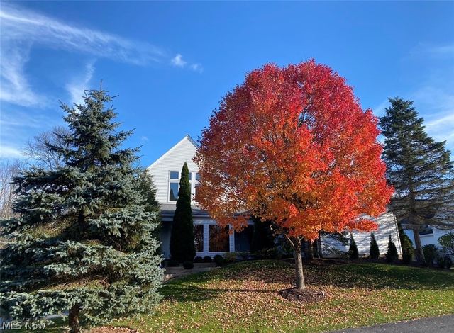 279 Tinkers Trail, Aurora, OH 44202