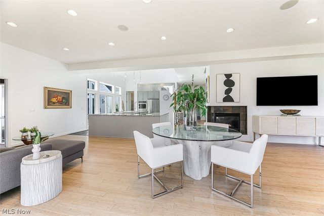 279 Tinkers Trail, Aurora, OH 44202