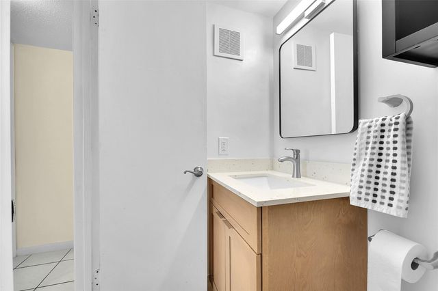 4001 Ashby C 4001, Deerfield Beach, FL 33442