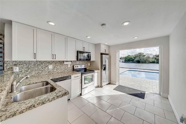 5900 N FARRAGUT DR 0, Hollywood, FL 33021