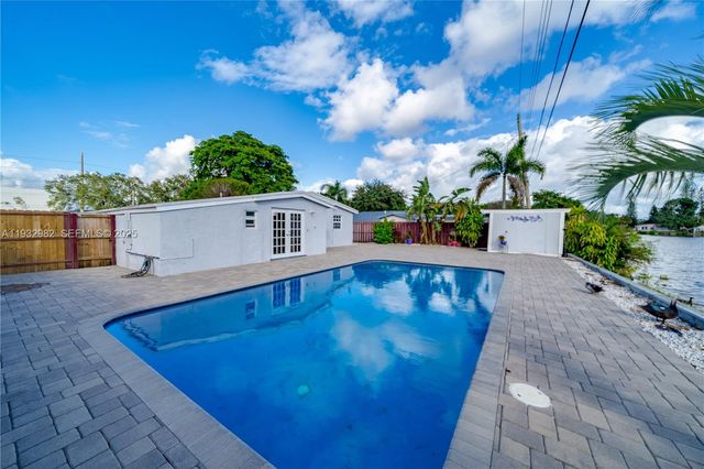 5900 N FARRAGUT DR 0, Hollywood, FL 33021