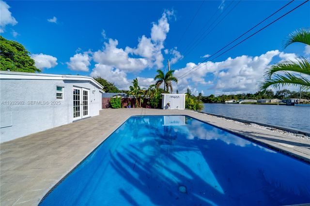 5900 N FARRAGUT DR 0, Hollywood, FL 33021